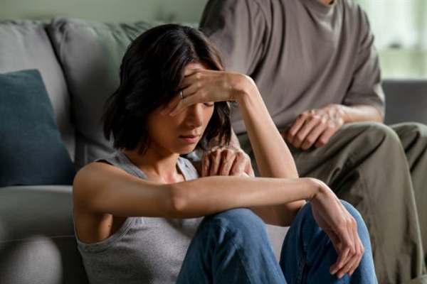 Will Your Relationship Survive the Holidays?